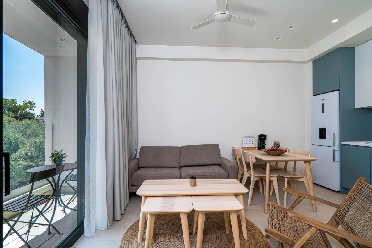 Konoso Luxury Apartments Ираклион Экстерьер фото